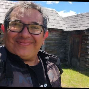 CARLOS JAVIER